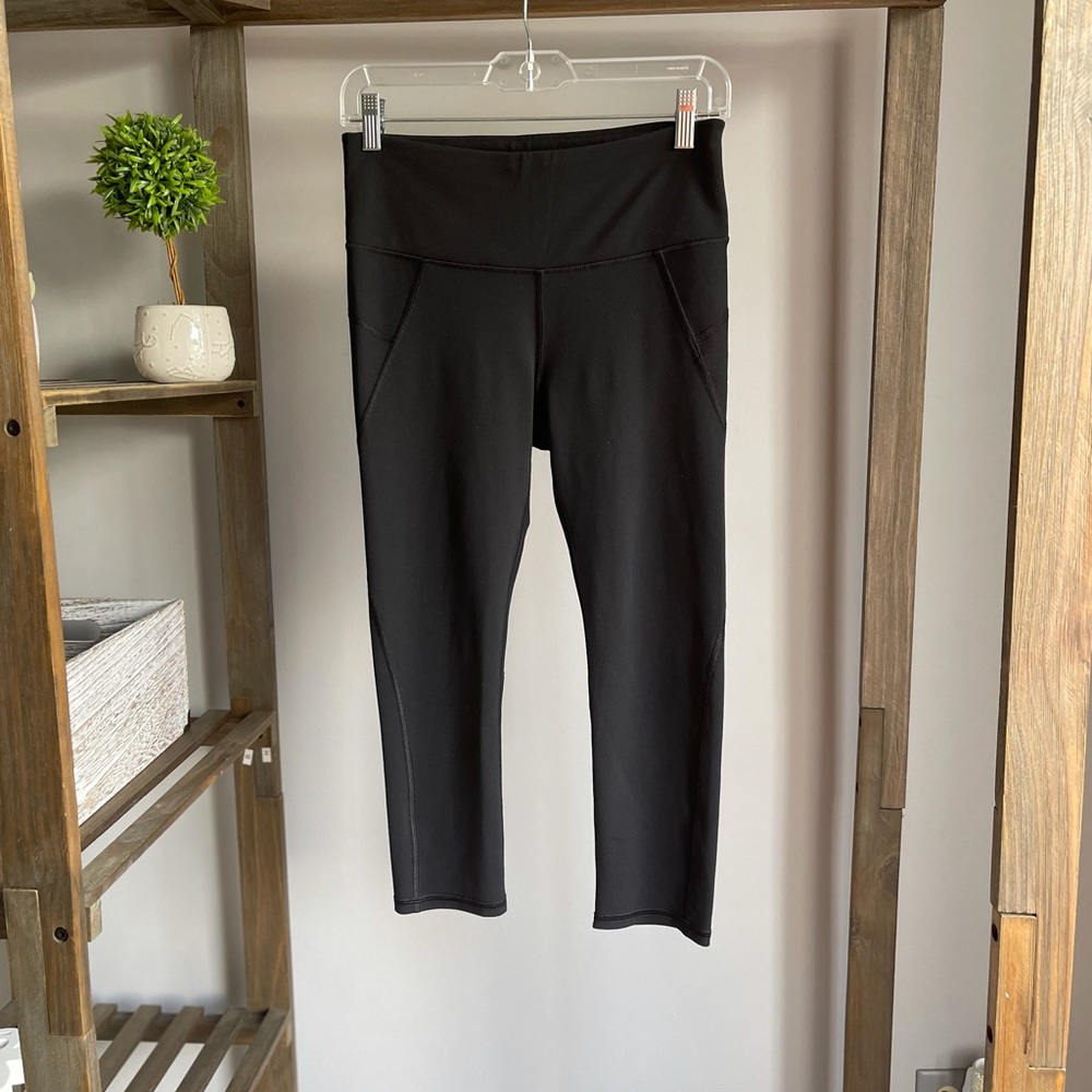 Athleta Stealth Capre,Black Size S - Picture 6 of 9